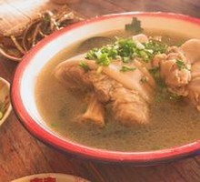 Bàowáng Pig Trotter