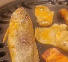 Charcoal-grilled small yellow croaker