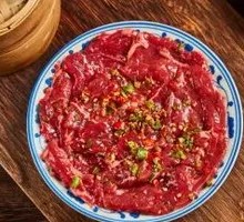 Sliced Beef with Green and Red Peppers
