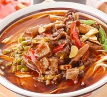 Sichuan-style Pepper Chicken Offal Noodles
