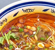 Braised Pork Intestines Noodles