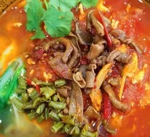 Tomato Chicken Offal Noodles