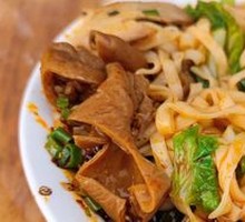 Stewed Intestine Noodles