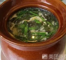 Seaweed Tofu Shrimp Pot