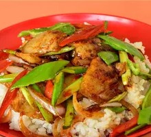 Spicy Pepper Stir-Fried Pork Rice Bowl