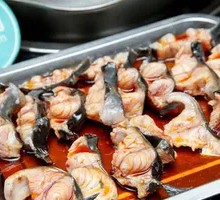 Sliced Fish with Spicy Sauce