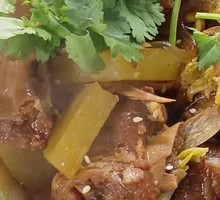 Stewed Pork Ribs in Pot