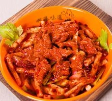 Sauce-Flavored Fish Fillet with Rice Noodles