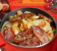 Crispy Cantonese Sausage Stir-fry