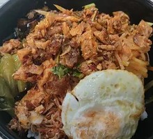 Mashed Potato and Grilled Meat Rice Bowl