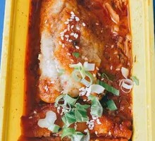 Boneless Grilled Fish Rice with Tomato Flavor