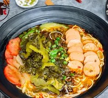 Sour Cabbage Ham Noodle Soup