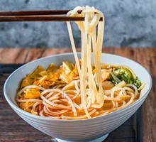 Sour Cabbage Pork Belly Noodles