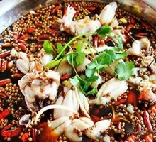Sichuan Frog Hot Pot