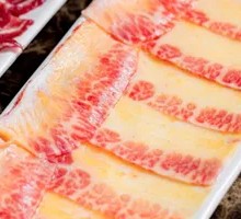 Freshly Sliced Milk-Flavored Beef Brisket