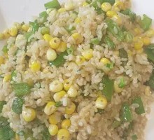 Green Pepper and Corn Fried Rice