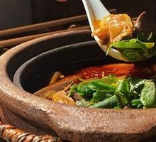 Chicken Blood and Pig Intestine Stir-fry