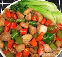 Stir-Fried Chicken with Chili Peppers