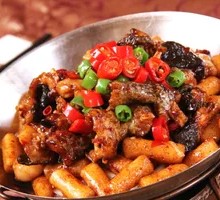 Spicy Frog Legs in Dry Pot