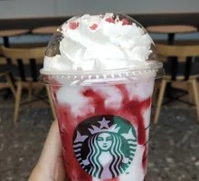 Red颜 Strawberry Cheesecake Frappuccino (Large)