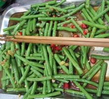 Cold-mixed green beans