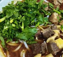 Braised Beef and Bamboo Shoot Noodles
