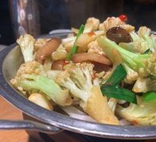 Steamed Organic Cauliflower