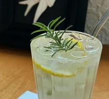 Sea Salt Lemon Sparkling Water