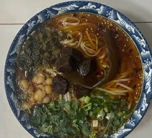 Dry-Fried Beef Noodles