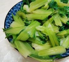Sichuan-Style Boiled Pak Choi