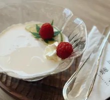 Signature Rose Milk Jelly