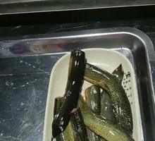 Live Eel Stir-Fry