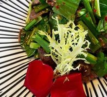 Wild Vegetable and Beef Salad