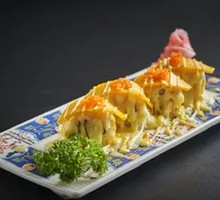 Mango-Durian Roll