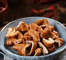 Earthen Bowl Pig Intestines