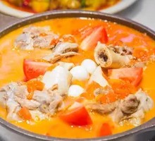 Tomato Pork Rib Hot Pot