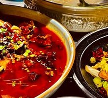 Spicy Blood Duck Hot Pot