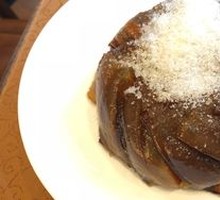 Sweet Steamed Pork Rolls