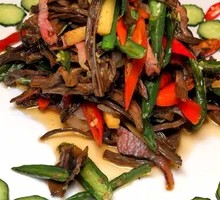 Preserved Meat with Wood Ear Mushroom