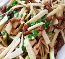 Bamboo Shoots Stir-Fried with Pork
