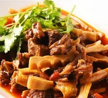 Crispy Bamboo Shoots with Tender Beef