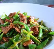 Green Pepper Shredded Pork