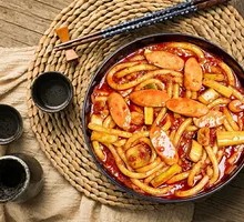 Sauce-Flavored Ham Fried Rice Noodles