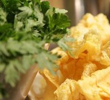 Fried Tofu Skin with Meat