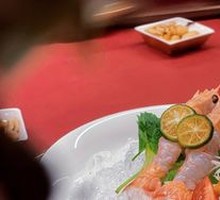 Appetizer Arctic Shrimp with Sea Urchin