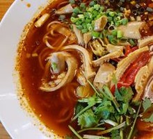 Pickled Chili Beef Offal Noodles