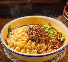 Spicy Broad Noodles with Pea Paste