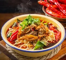 Sichuan-style Pepper Chicken Offal Noodles