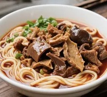 Fresh Braised Beef Offal Noodles