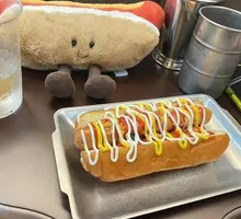 Street American Hot Dog